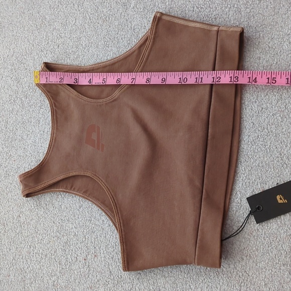 Praise Endurance Top - Picture 4 of 5